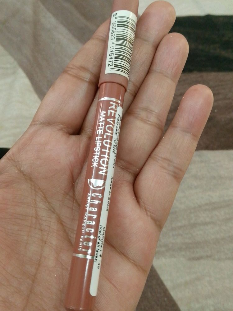 Character Revolution Matte Lipstick