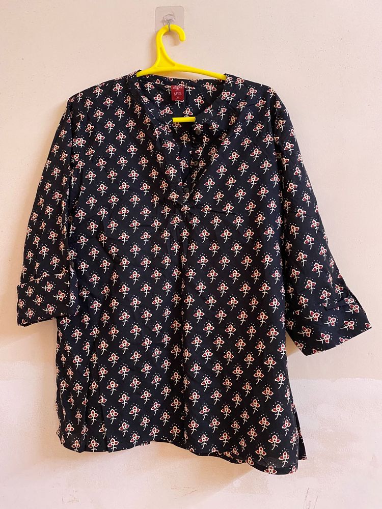 M23- Black Floral Short Kurti Print Top