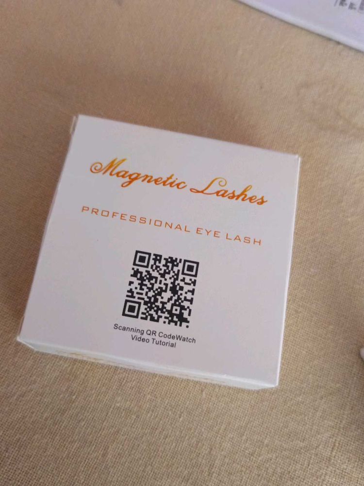 Magnetic Lashes