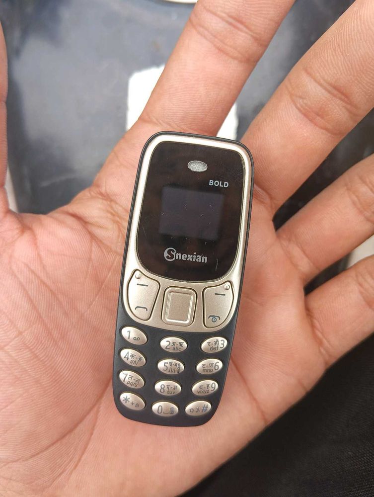 Snexian Mini Mobile Phone