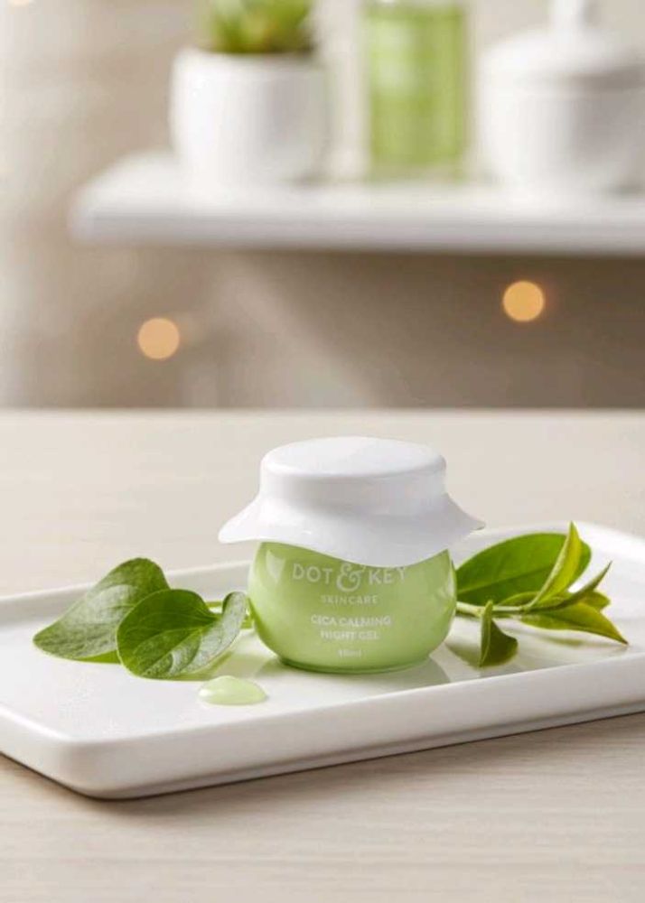 Dot &amp; Key Night Gel