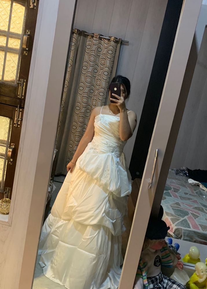 Elegant Bridal Gown🦋❤️💕