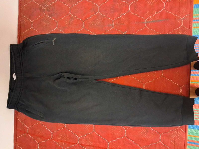 Anta Medium-sized  Lower