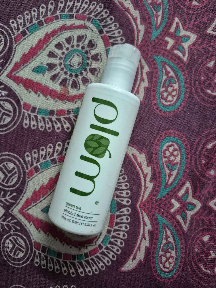 Plum Green Tea Toner with Glycolic Acid