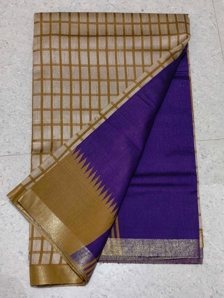 Elegant Checked Saree