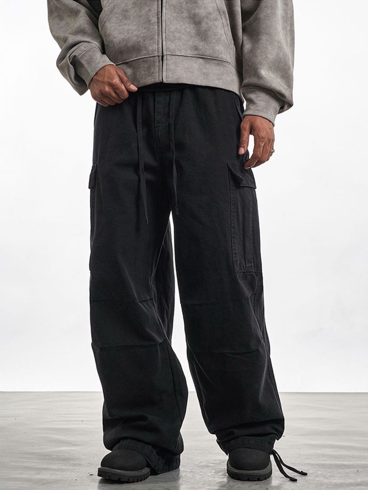 Baggy Black Cargo Pants