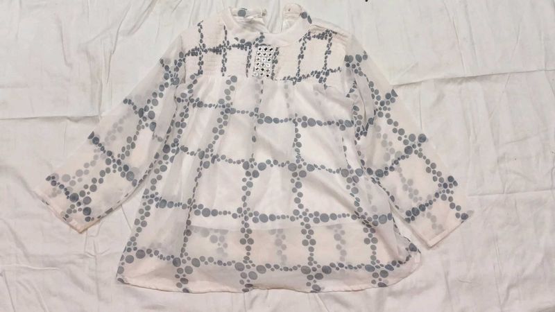 🩵Stylish Sheer Blouse🩵