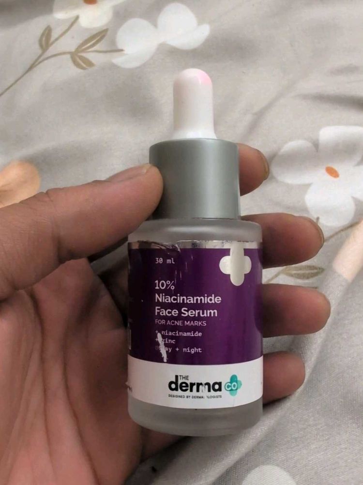 The Derma Co. Niacinamide Serum