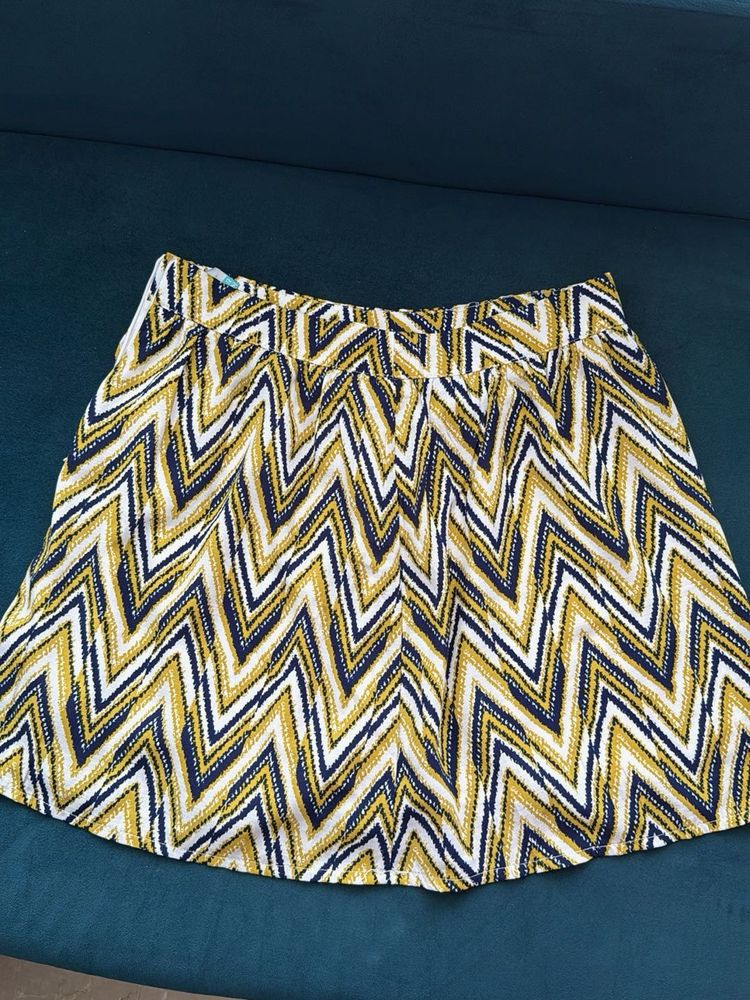 Patterned Mini Skirt
