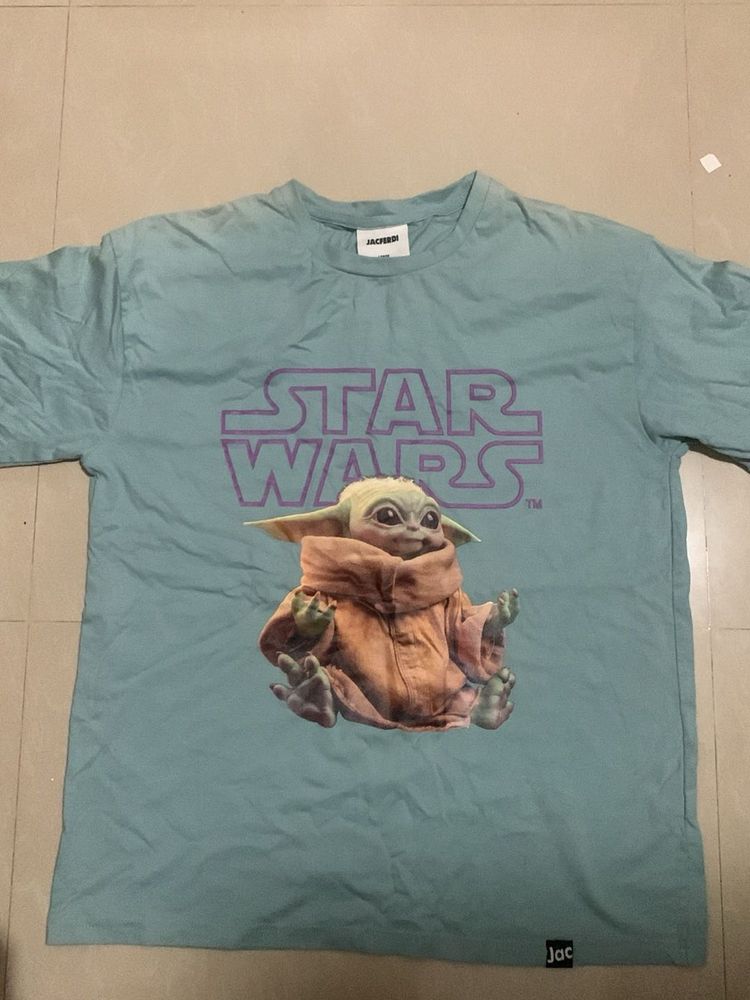 Star Wars Baby Yoda Tee