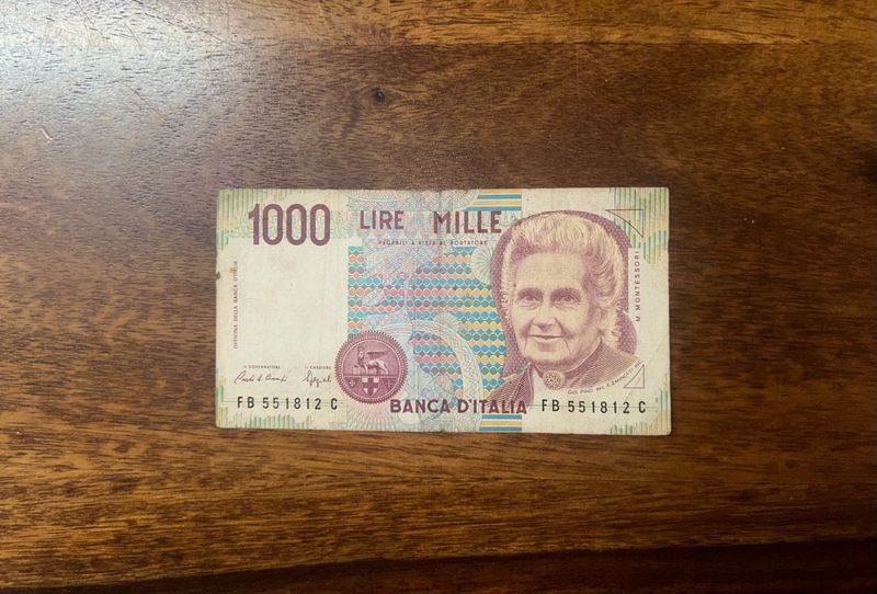 USED ITALY - 1000 LIRE- BANKNOTE