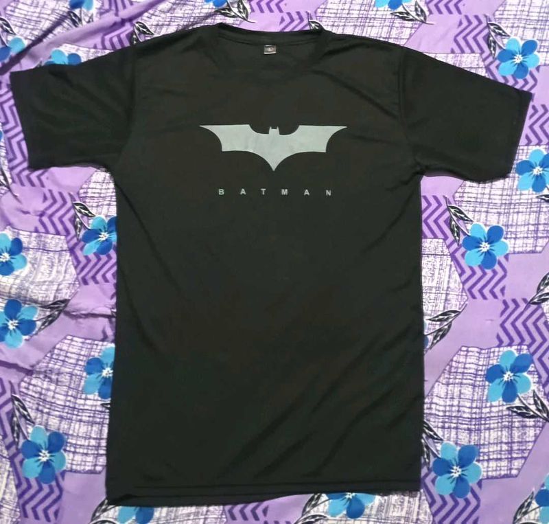 Batman Graphic Tee