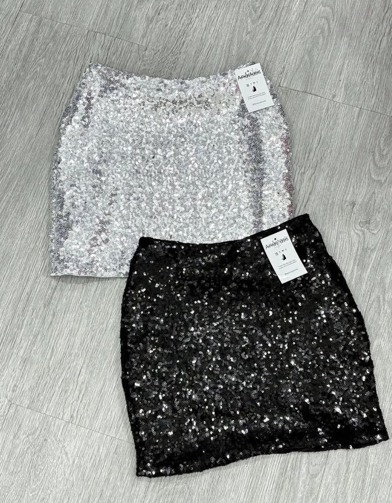 Sparkling Sequin Mini Skirt