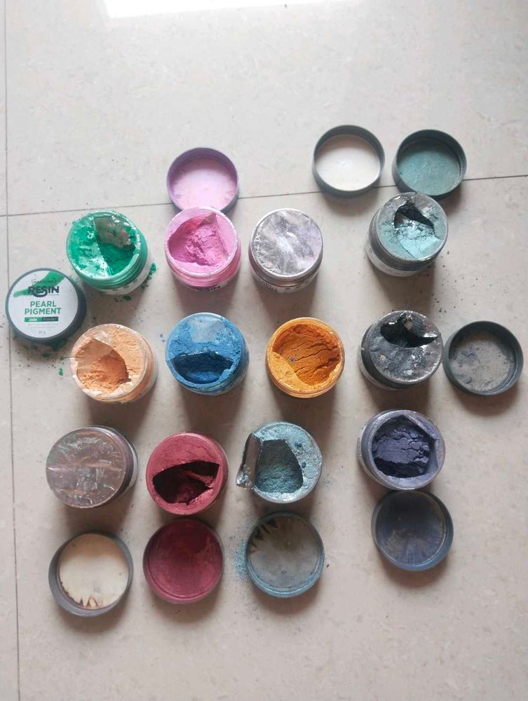 12 Haksons Non-Toxic Pearl/Mica Pigment Powders