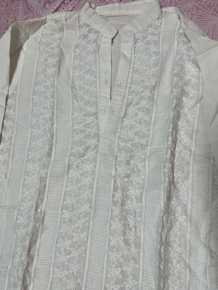 White Embroidered Kurta