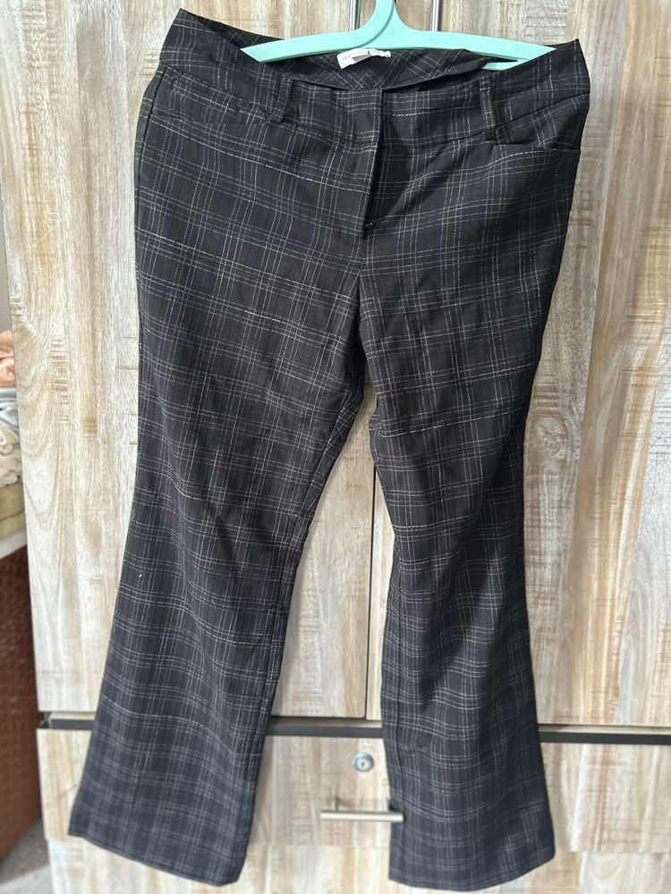 Plaid Flare Trousers