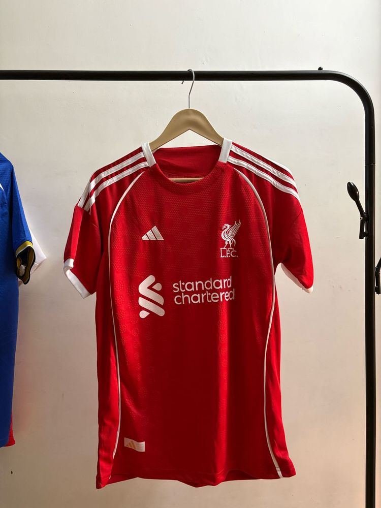 Liverpool FC 25/26 Viral Jersey (M)