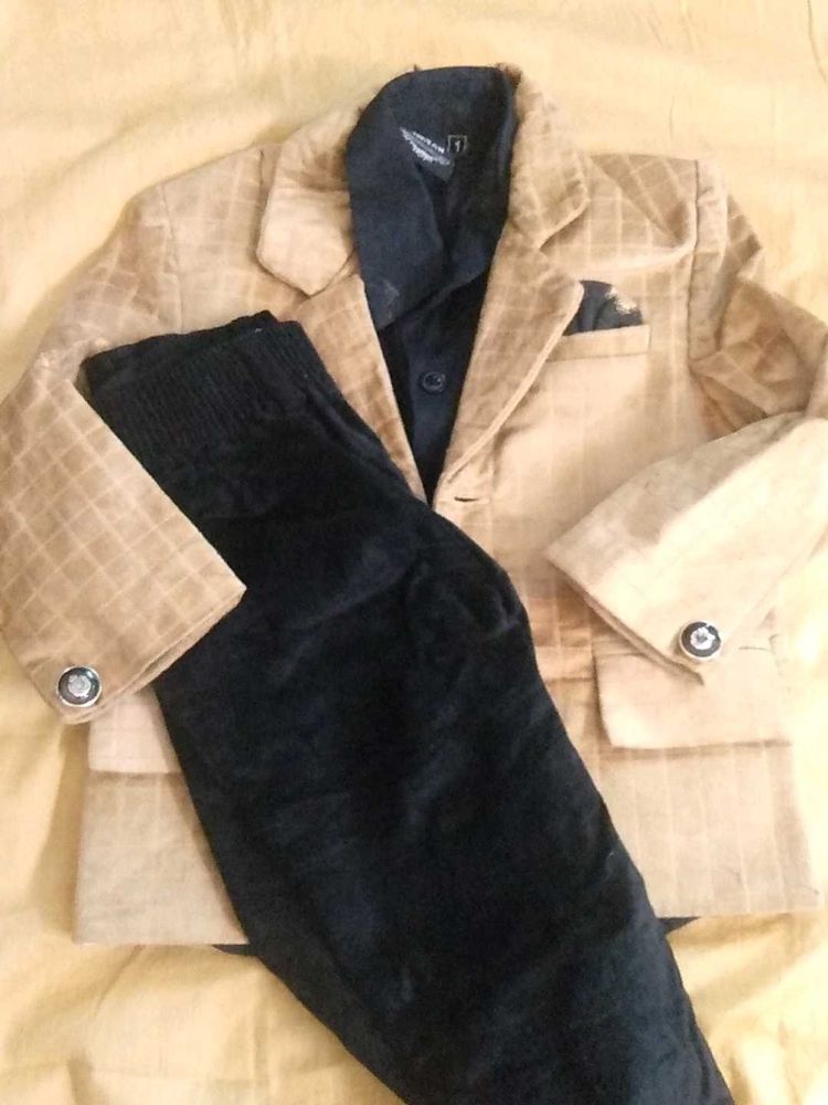 Boys Beige Suit