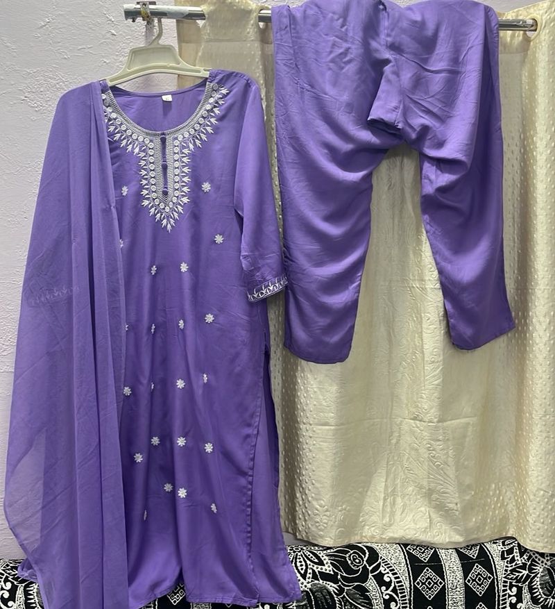 Elegant Purple Salwar Kameez Suit