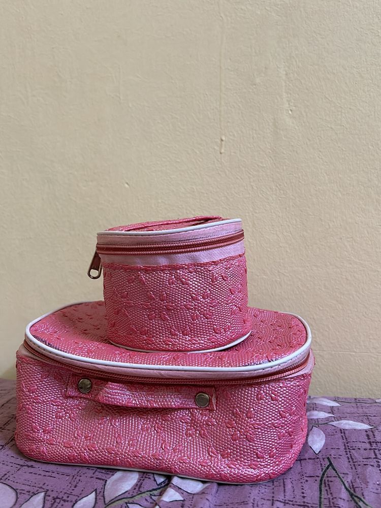 makeup/storage bag combo