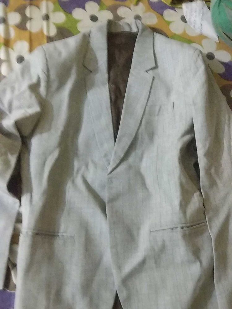 Men Suite
