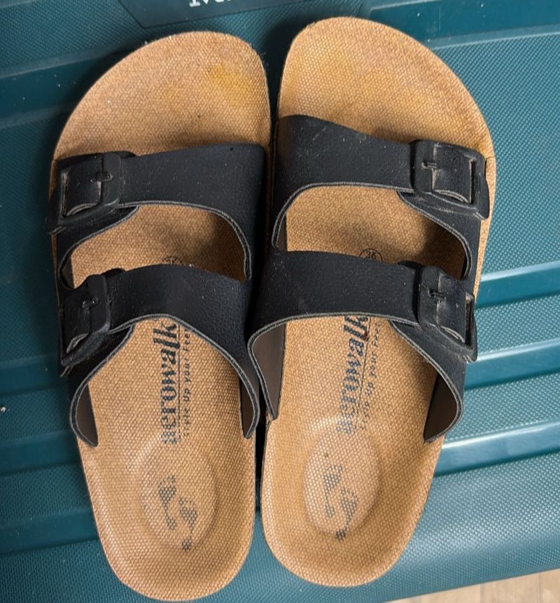 Unisex sandal