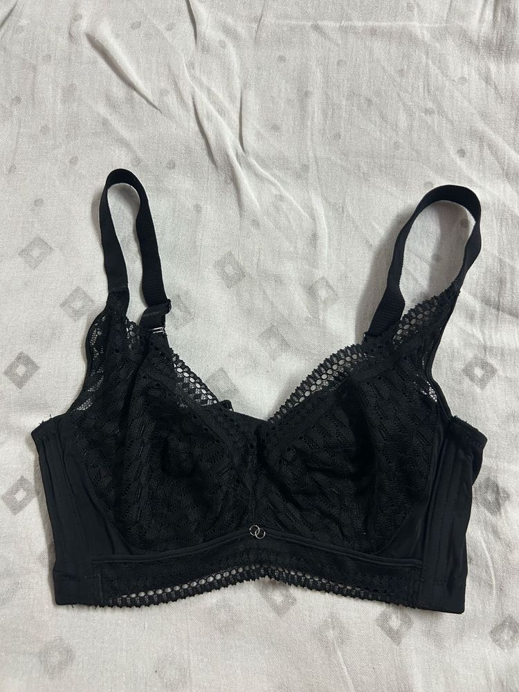 Elegant Black Lace Bra