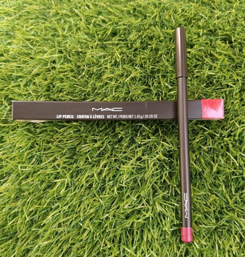 Mac Lip Pencil
