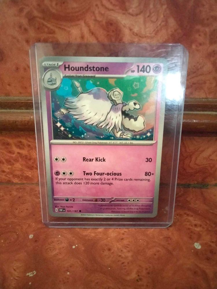 Houndstone Pokemon Card
