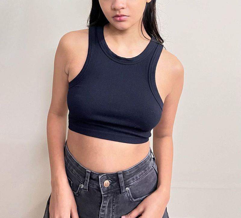 H&amp;M Black  Ribbed Cropped Tank