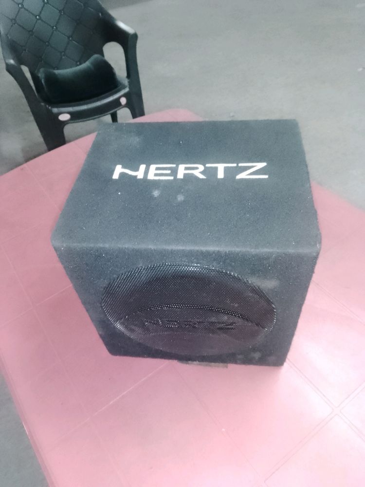 HERTZ  CAR subwoofer