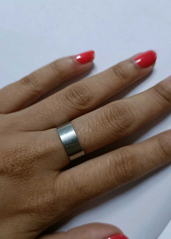 Minimalist silver tone ring | Size 17 | Unisex