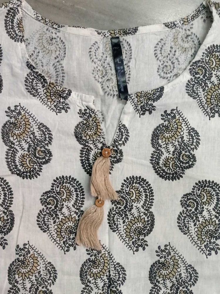 2  Printed Kurta For Women