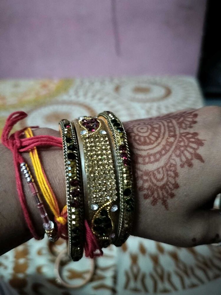 Bangles &amp; Bracelet Set