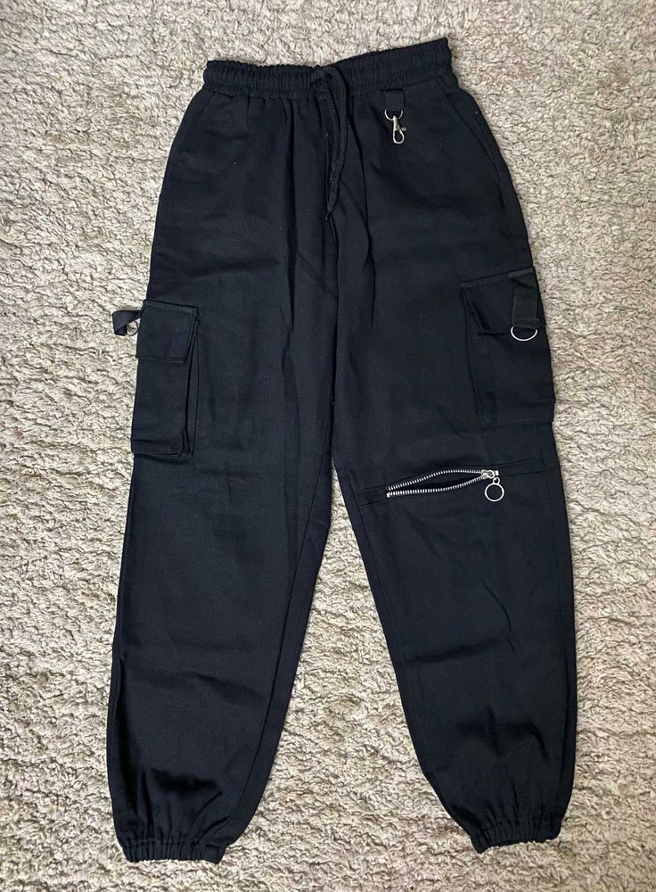 Black Cargo Pants