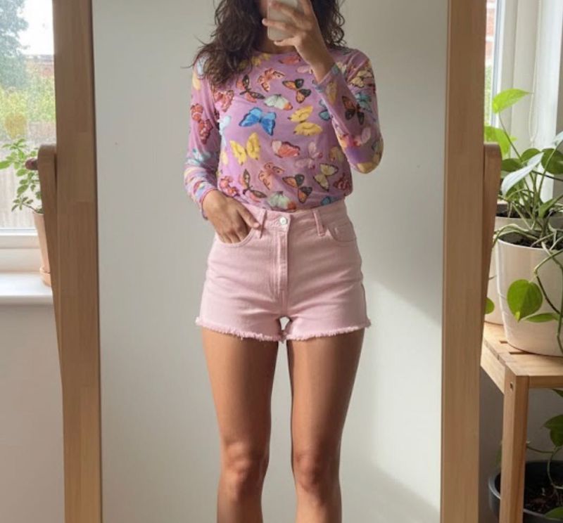 Butterfly Print Long Sleeve Top wt free inner