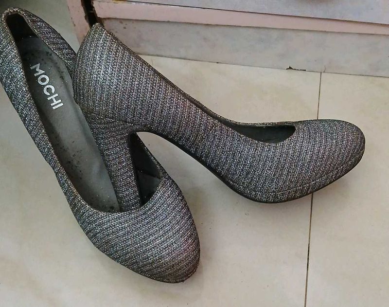 Silver Shoes from Mochi - Size 39