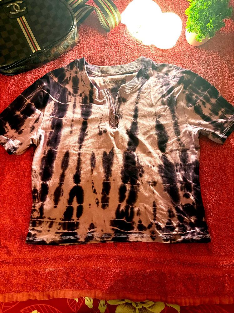 fitted crop top