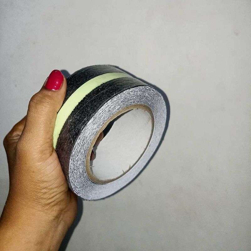 Anti Slip glow tape @ Low Price