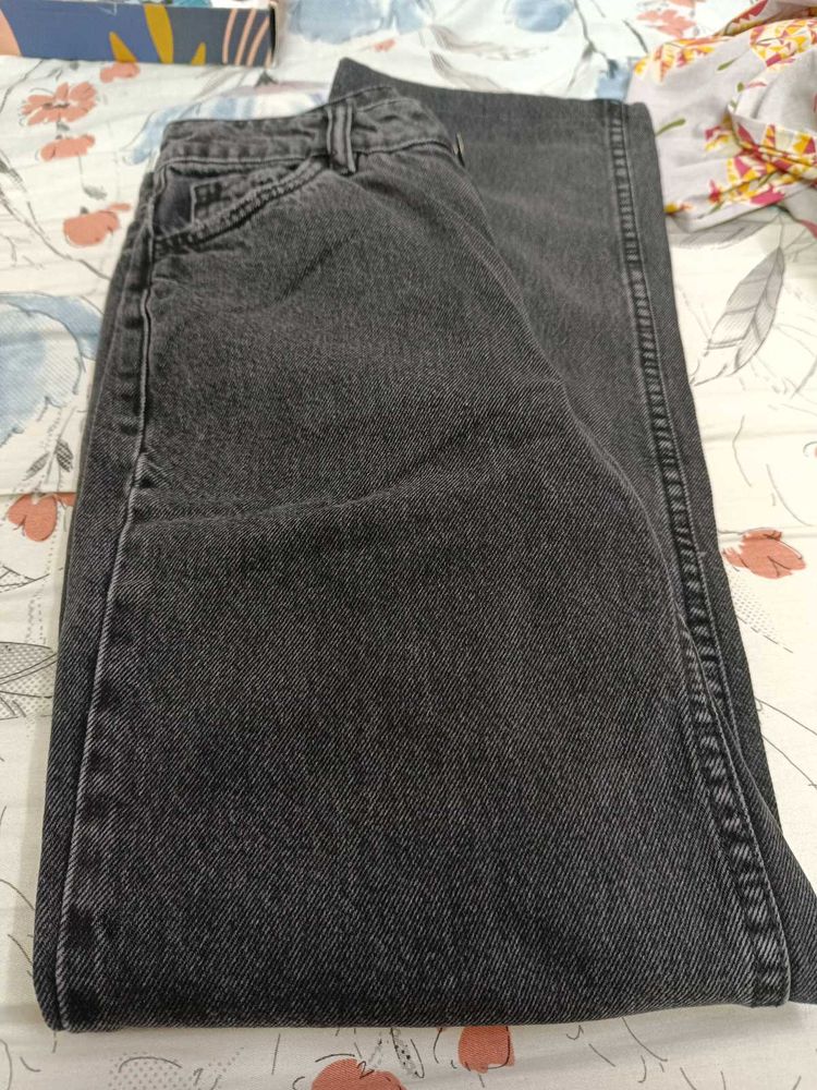 Straight Fit Black Jeans