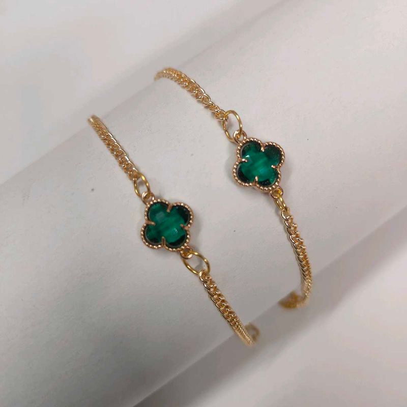 Clover Charm Bracelet