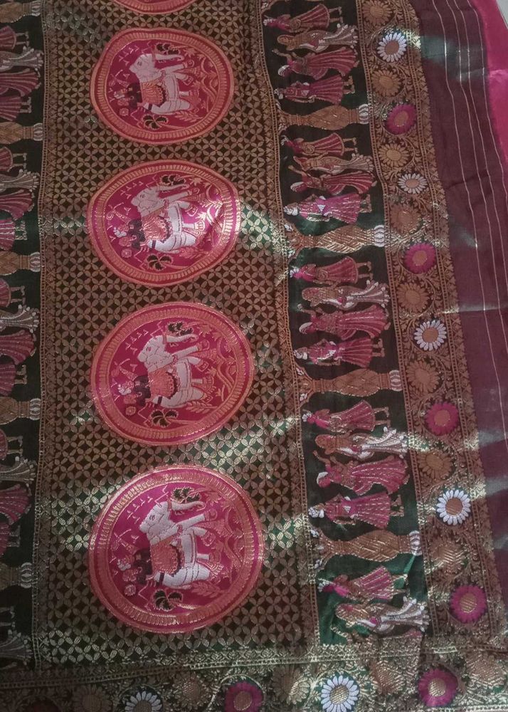 Elegant Ethnic Saree