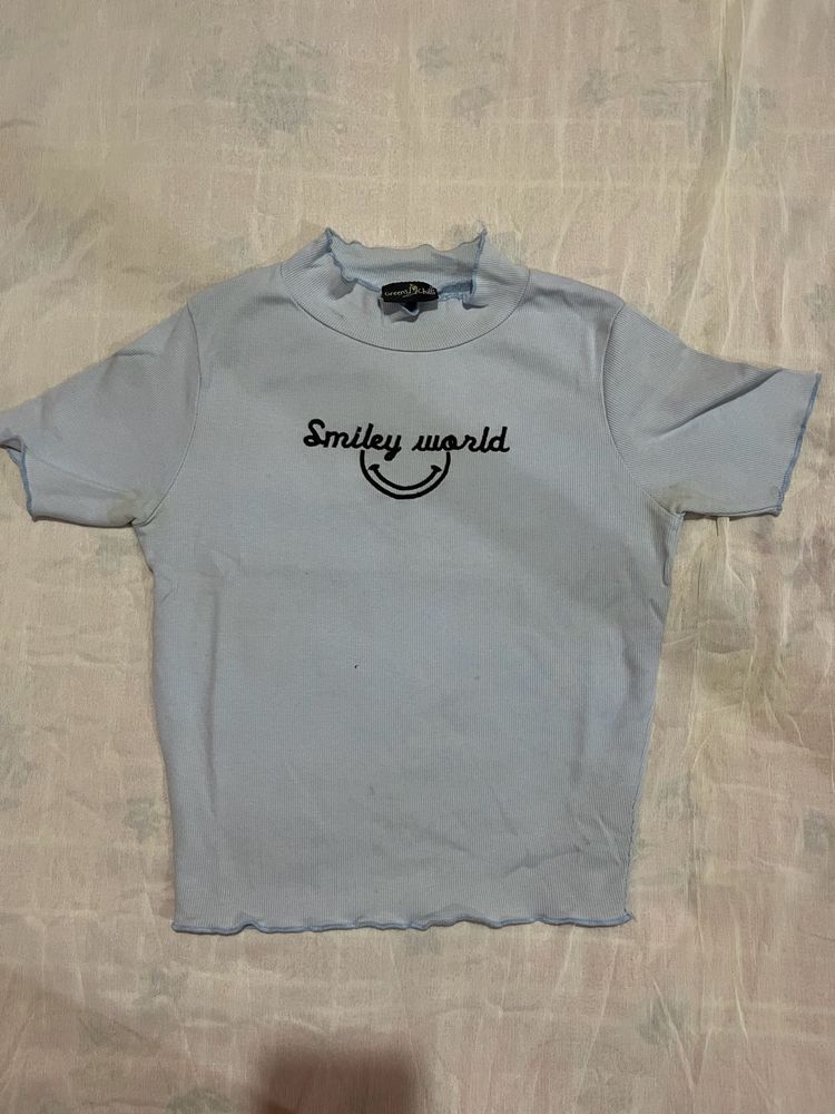 Smiley World Top