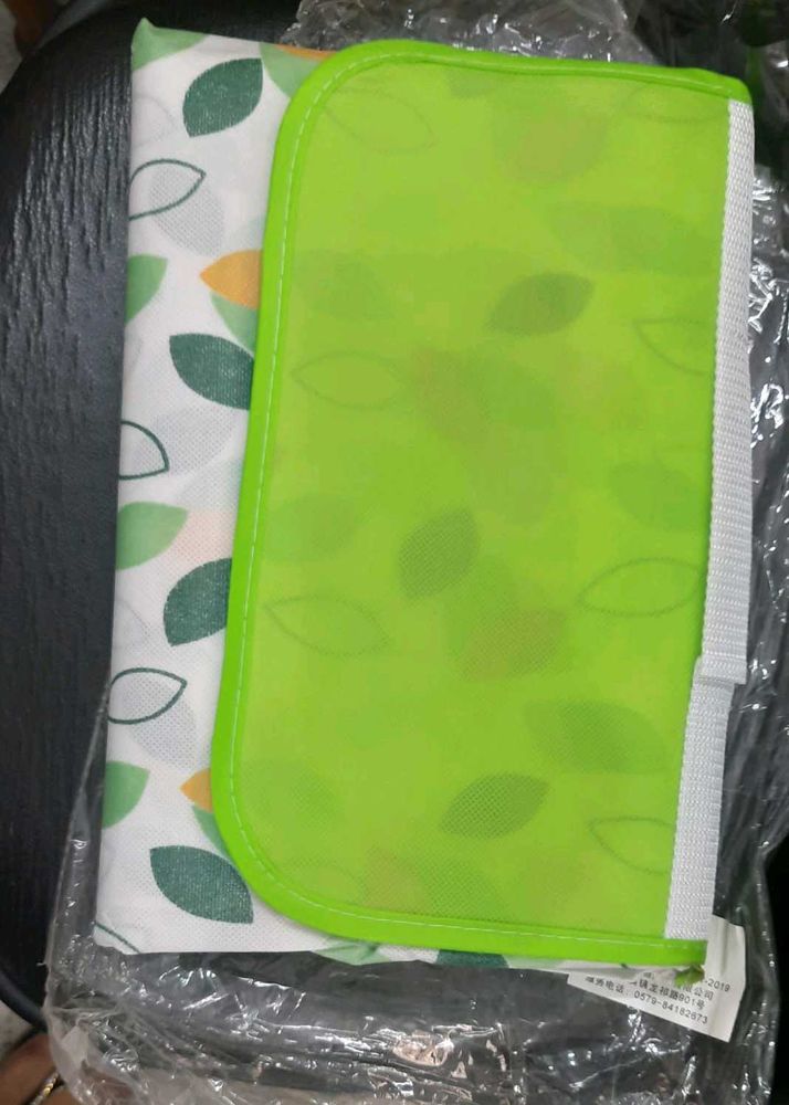 Picnic Mat size 200x150 cm with velcro closure