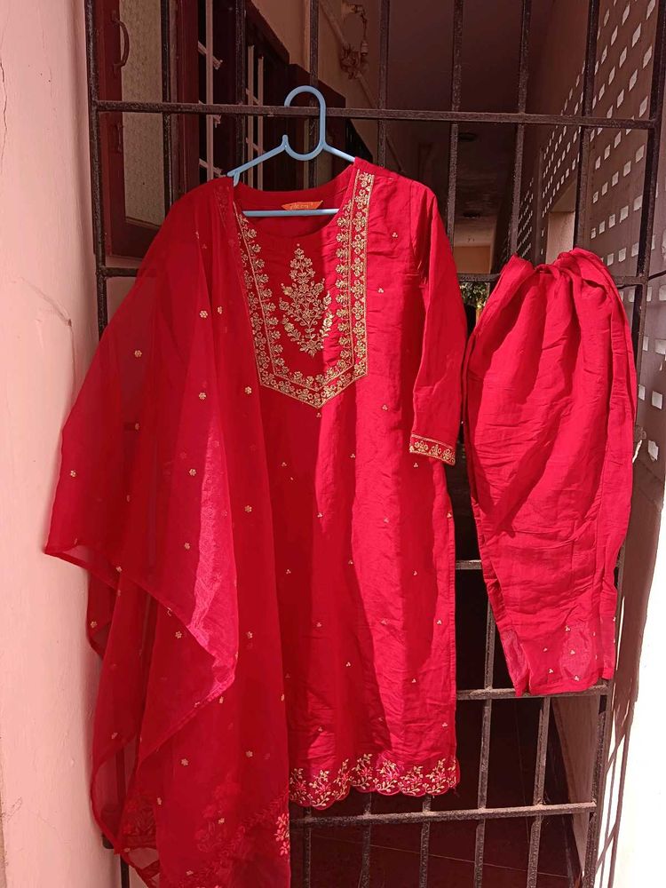 kurta set with braso duppatta