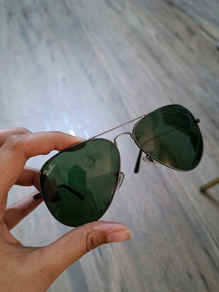Ray-Ban Aviator Sunglasses