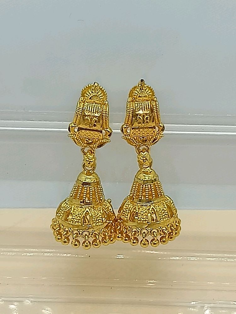 Beautiful Golden Jhumka