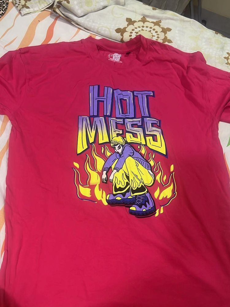 Hot Mess Graphic T-Shirt