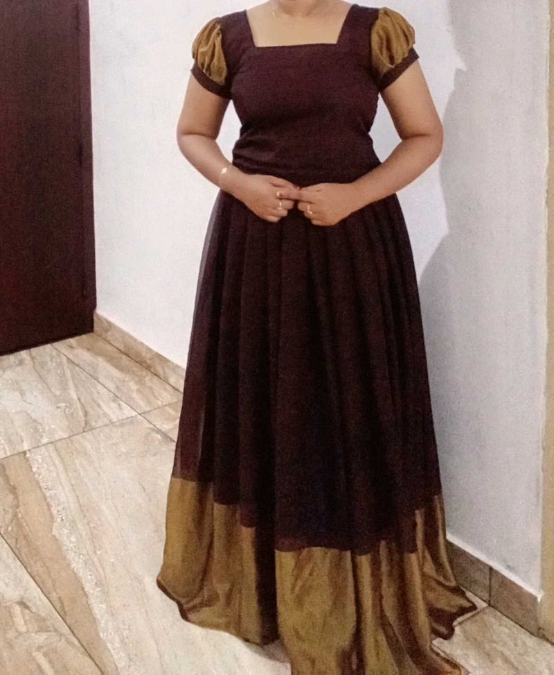 Elegant Brown &amp; Gold Pattupavada Set New