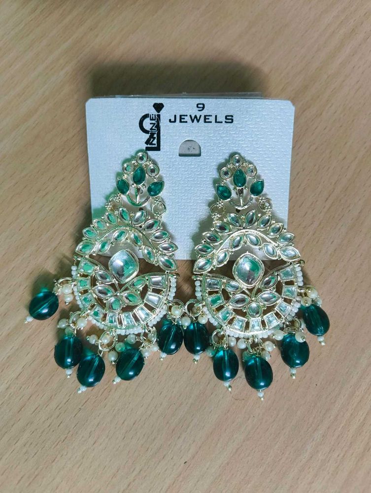Elegant Green Stone Earrings